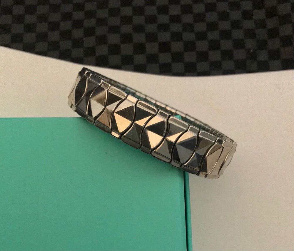 Sparkling High Polished Diamond Cut & Faceted Stretch Bracelet